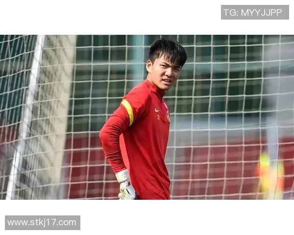 李昊精彩进球助力青岛西海岸队夺得重要胜利