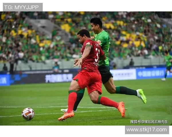 高天意精准直塞助攻展现球队默契配合与战术智慧