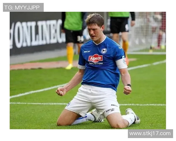 汉堡陷危机，保级路艰难